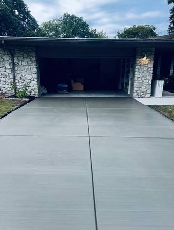 Clean driveway or garage approach